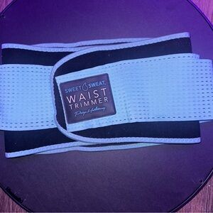 Sweet Sweat Waist Trimmer in Blue and Black